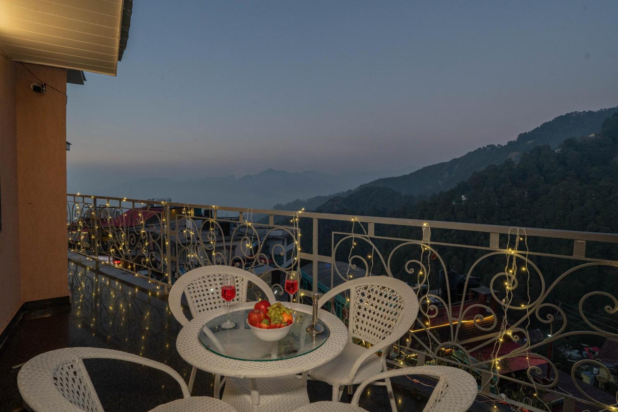 Hotel Super @Mall Road Mussoorie Exterior photo